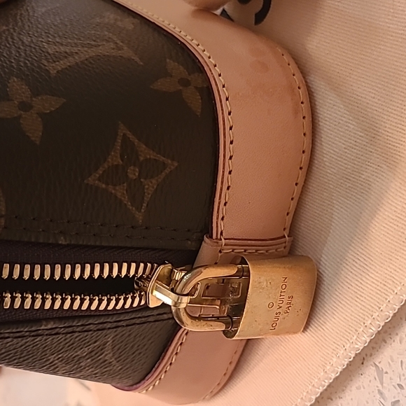 Louis Vuitton Bb Bag - Picture 9 of 9